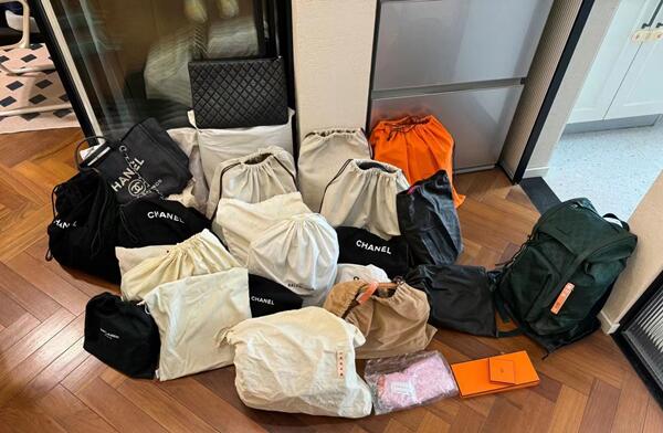 泸州市合江回收奢侈品衣服.jpg